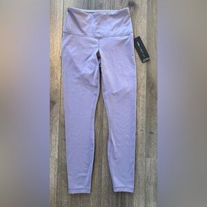 NWT Yogalicious Luxe High Rise Leggings XS Frosted Lilac Yoga Gym Athleisure